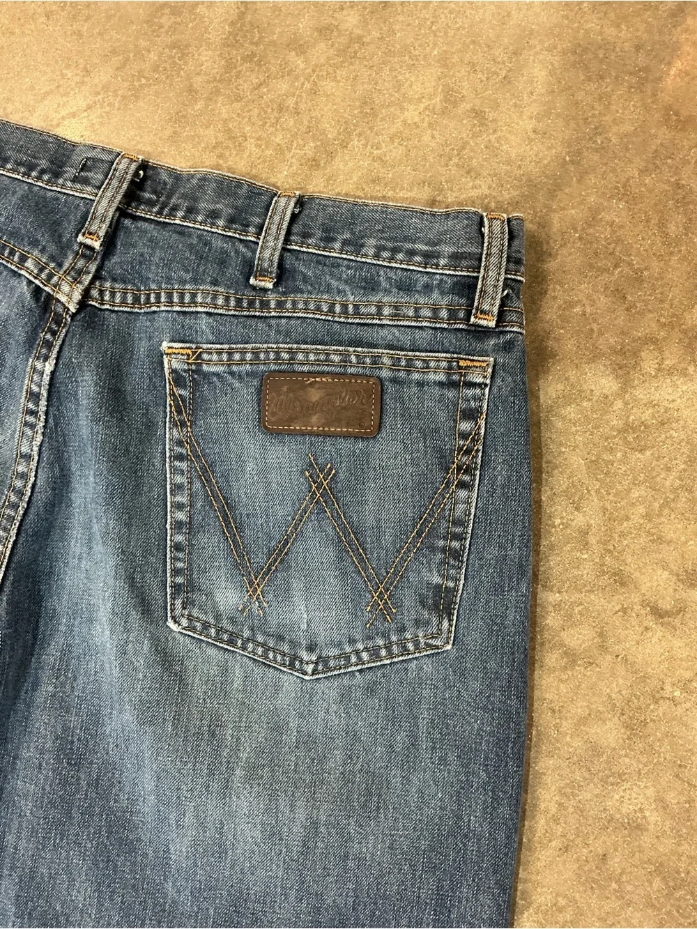 Wrangler 20X Men’s Original Relaxed Fit Jeans 36x34 Medium Wash Western Denim